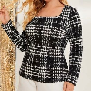 NWOT 🔥Long Sleeve Tee